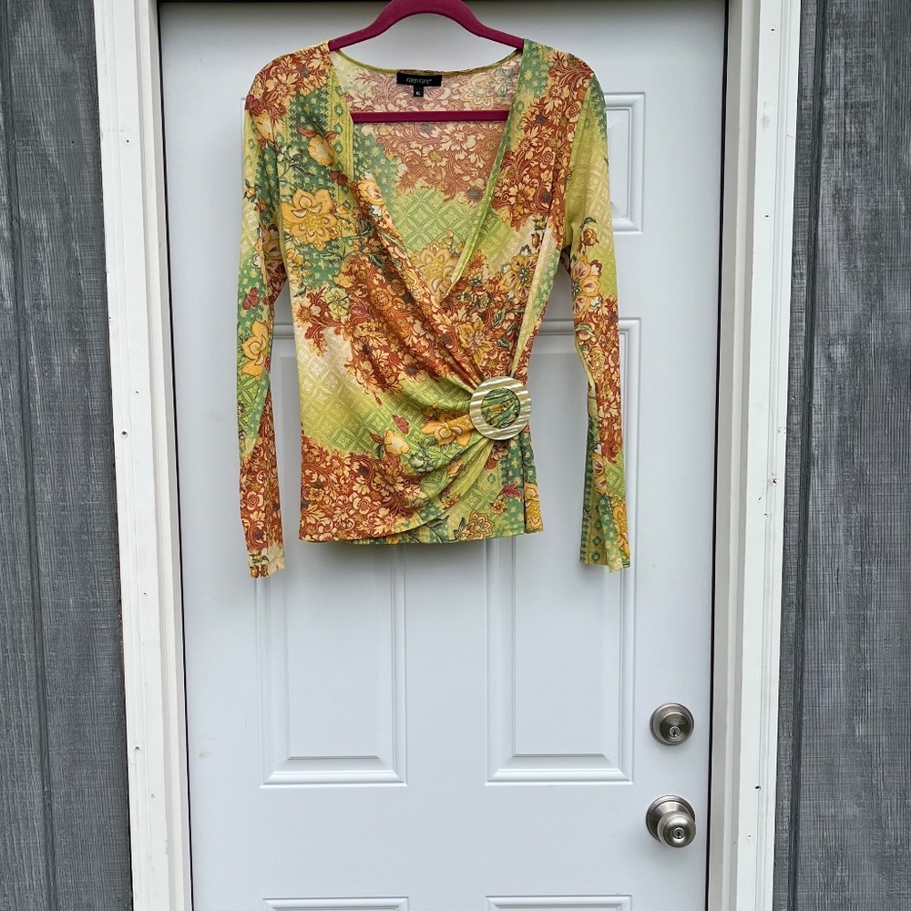 Karen Kane semi sheer nylon blouse